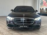 Mercedes-Benz S 580 4M Pano.-Dach/Distronic/AHK/Kamera/Digital - Mercedes-Benz: Rot, Limousine
