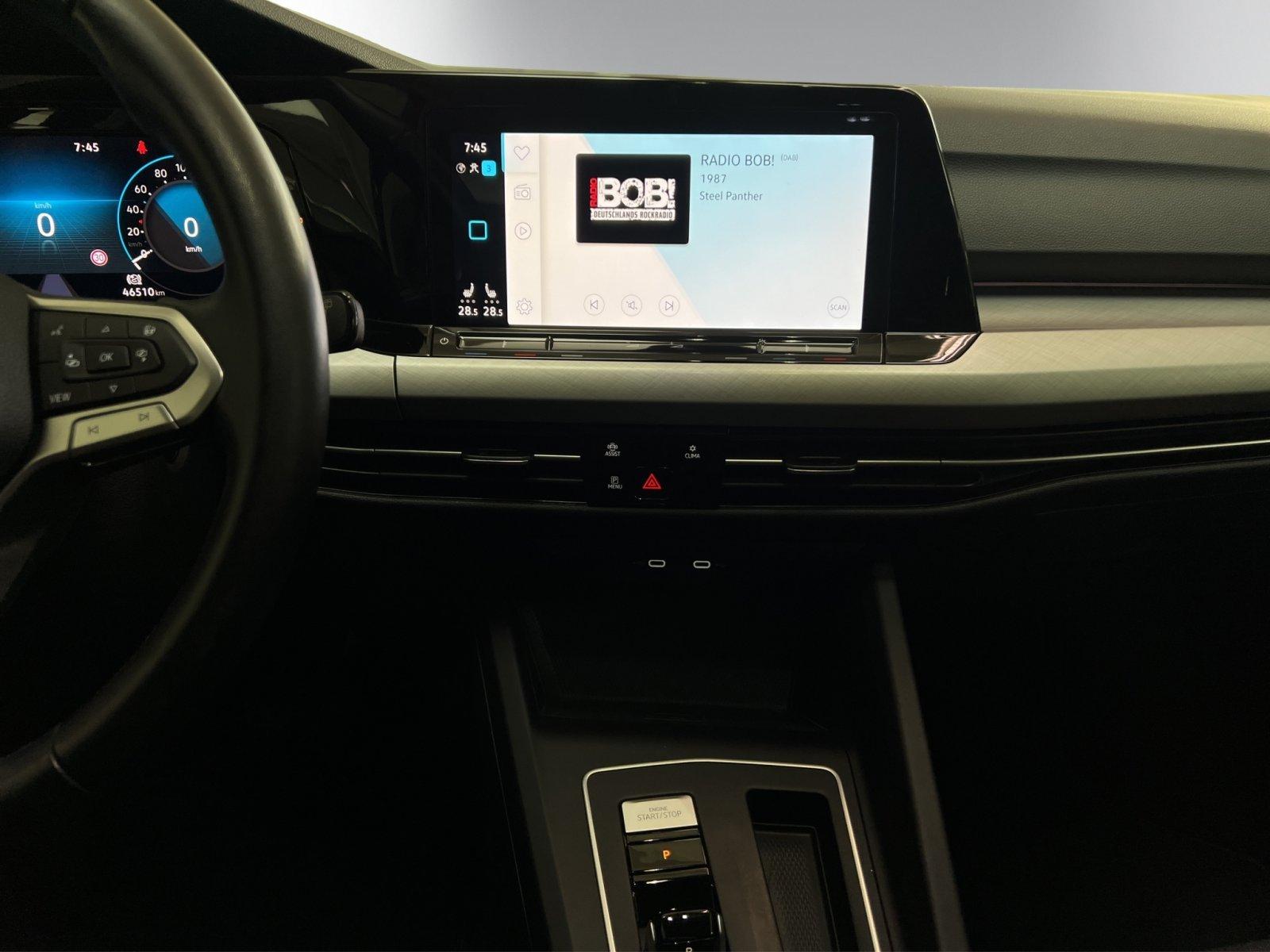 Volkswagen Golf VIII  2.0 TDI   Variant Life