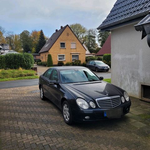 Mercedes-Benz Mercedes E200 Klasse.