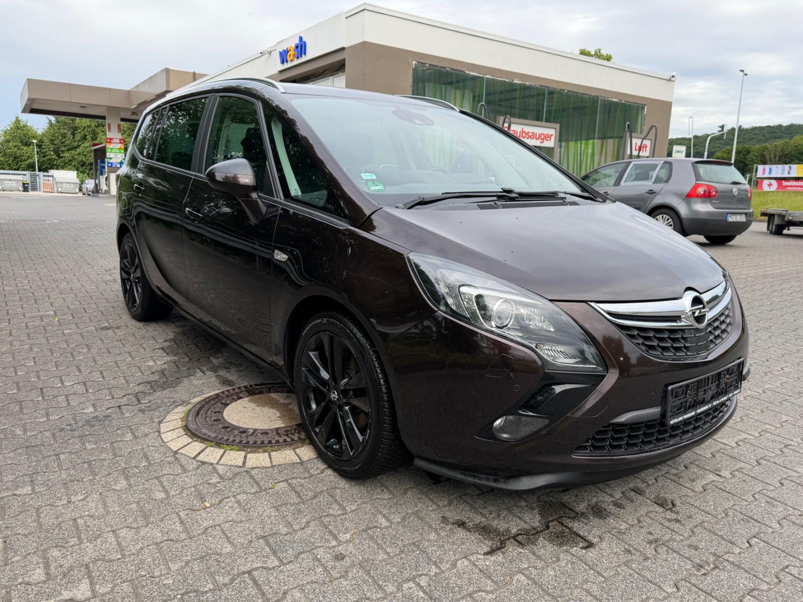 Opel Zafira C Tourer Style
