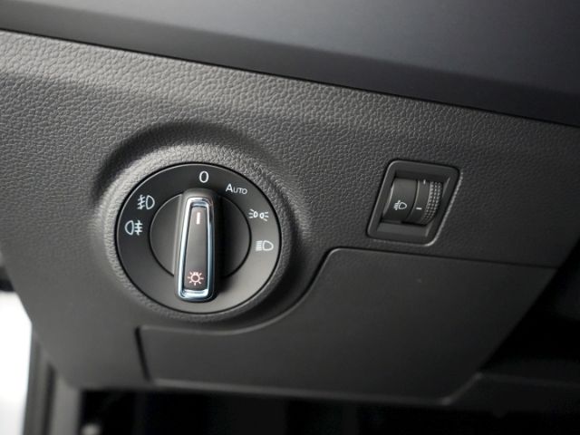 Ibiza STYLE TSI+PARKPILOT+INDUKTIONSLADEN+FULL L