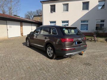 Audi Q7 - 4