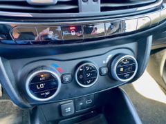Fahrzeugabbildung Fiat Tipo Kombi 1.0 Life AAC AHK LED KAMERA PDC VORN
