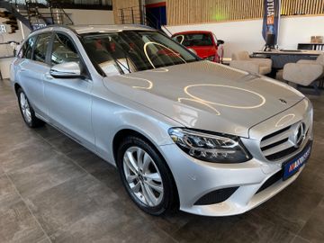 Mercedes-Benz C 220d T-Modell 4Matic *1.HAND*19%*NAVI*LED*