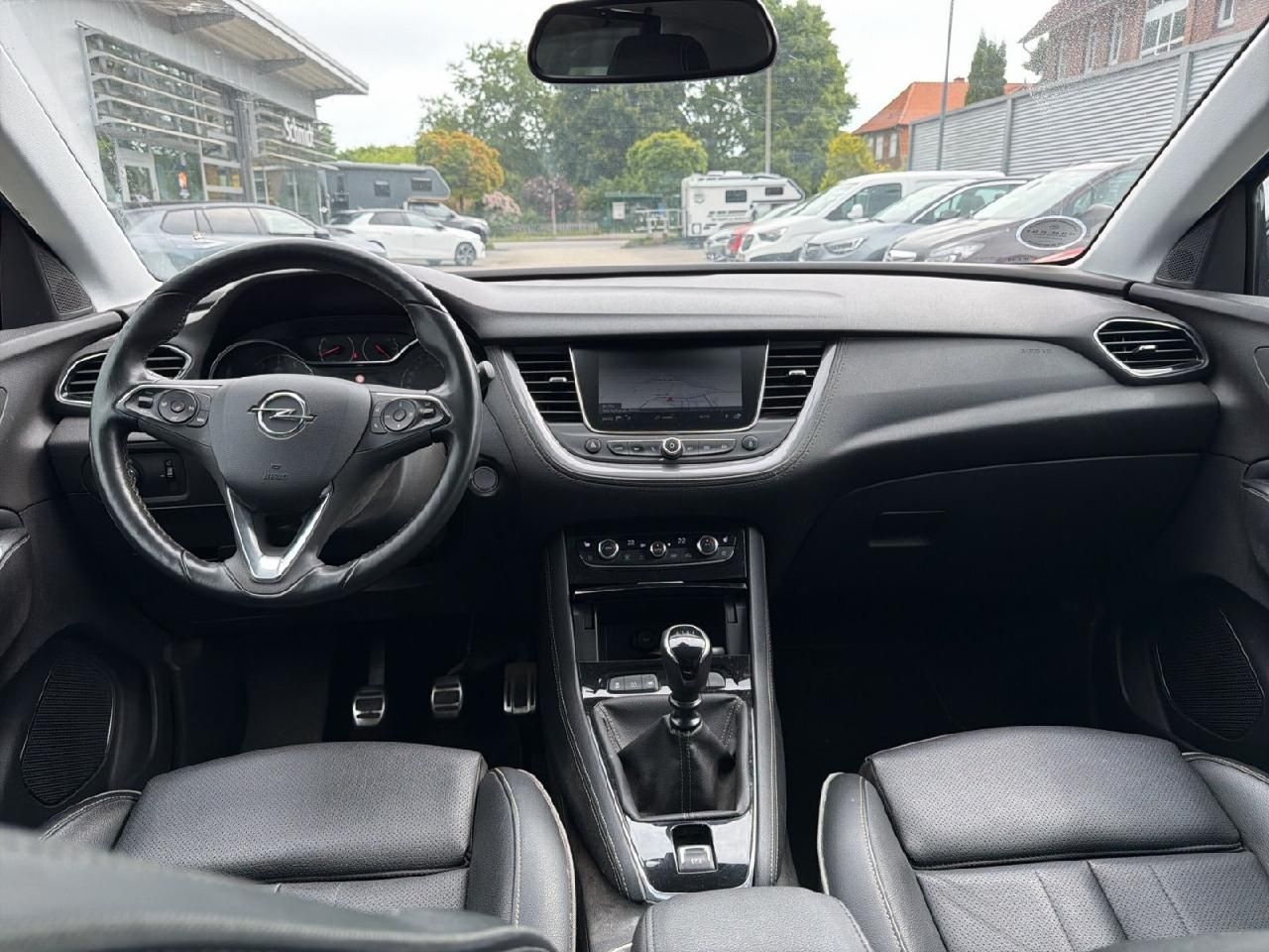 Fahrzeugabbildung Opel Grandland Dynamic