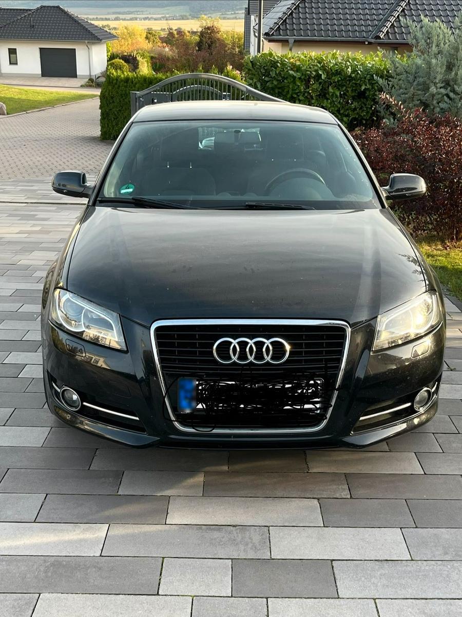 Audi A3 2011 — rear view