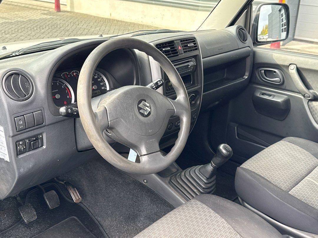 Suzuki Jimny 2005 — photo 11