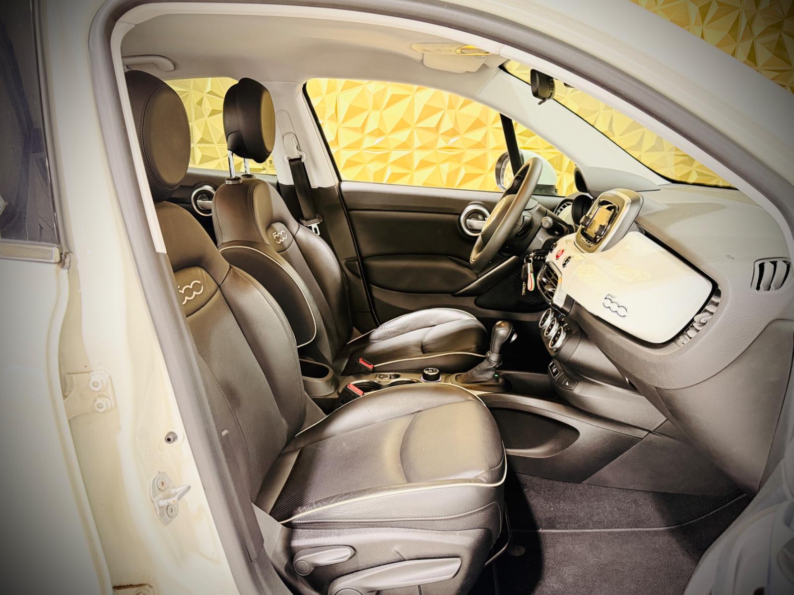 Fiat 500X Lounge |XENON|NAVI|LEDER|1.HAND|PDC