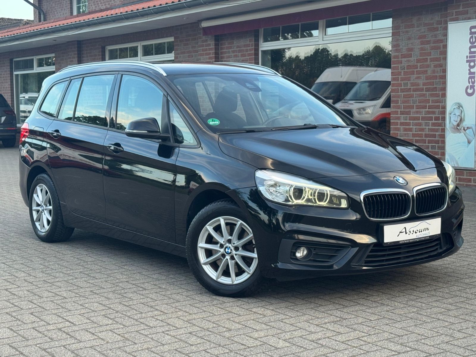 BMW 218 Gran Tourer - 1