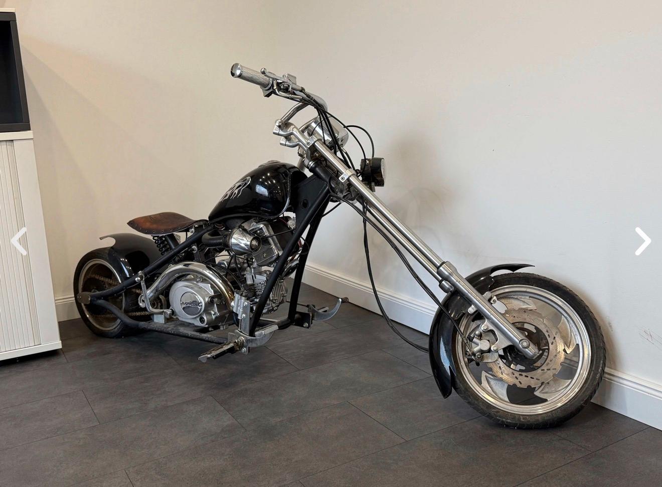 showroom-image-top