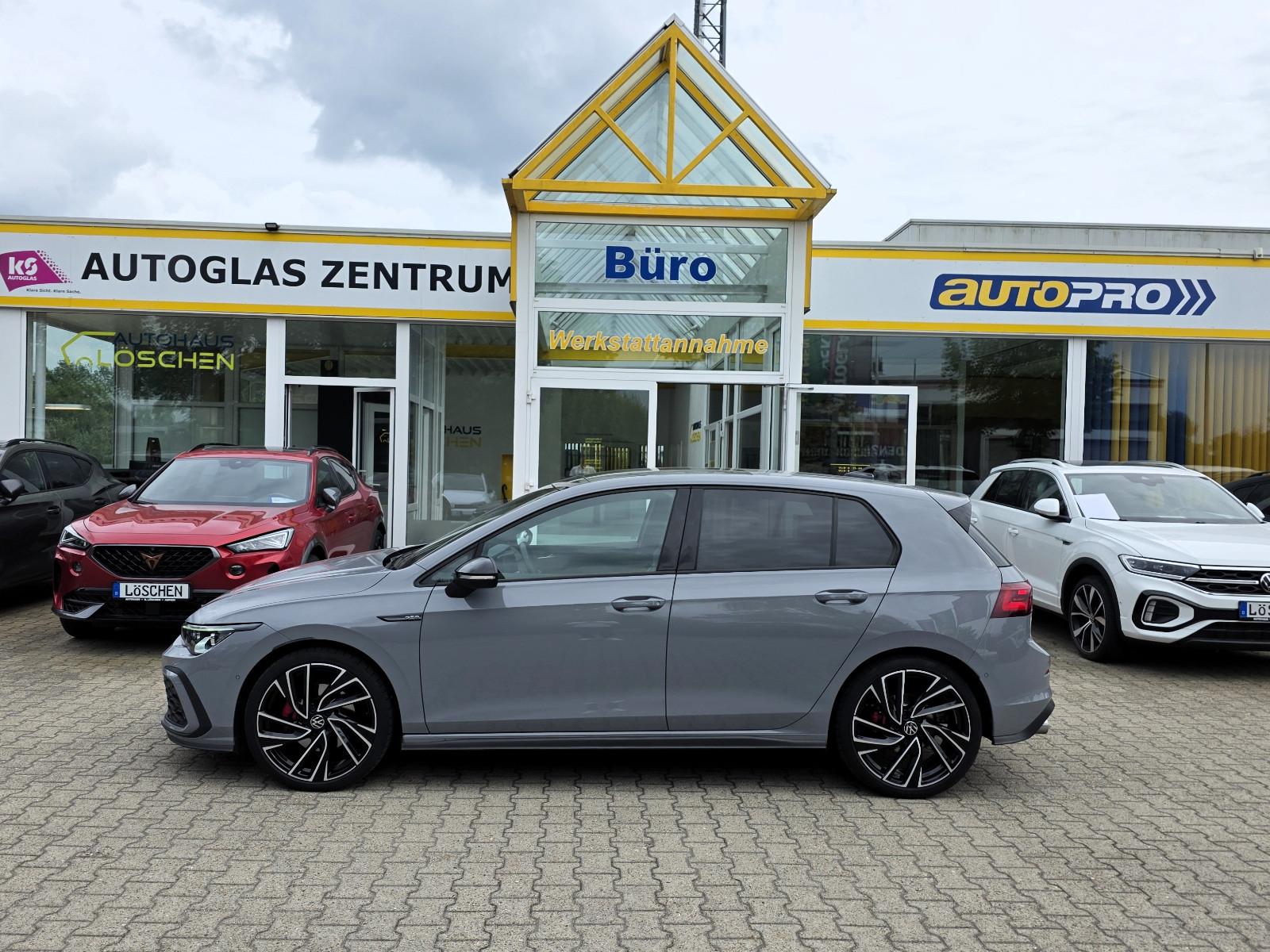 Volkswagen Golf VIII Limo GTD Black Style Pano H&K Standhzg