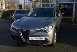 Alfa Romeo STELVIO 2.0 Q4 A/T - Alfa Romeo Stelvio in Berlin