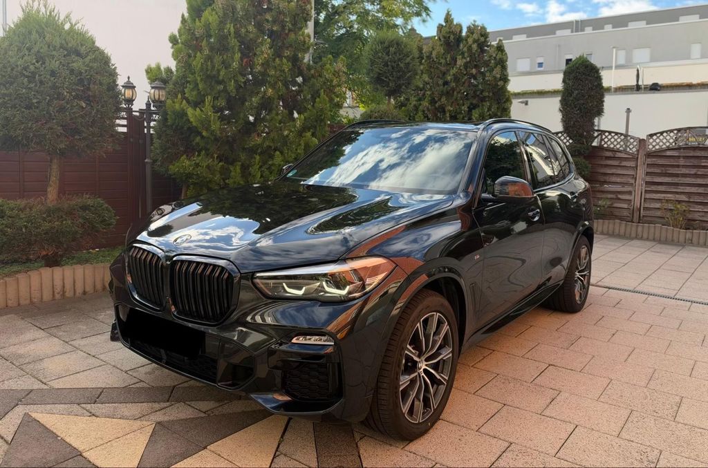 Image of BMW X5
