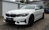 BMW 320d*NAVI*SCHIEBEDACH*LED*R.CAM*LUXURY LINE* - BMW 320 Gebrauchtwagen