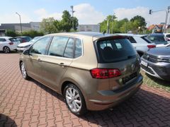 VW GOLF VII SPORTSVAN 1,4 TSI Highline*AHK+XENON* Bild 2