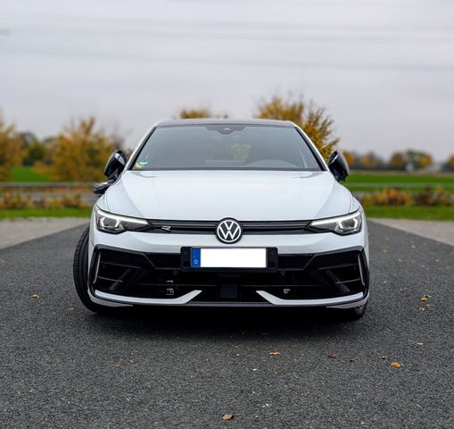 Volkswagen Golf 8 R Facelift/Black Style/Akra/Performance