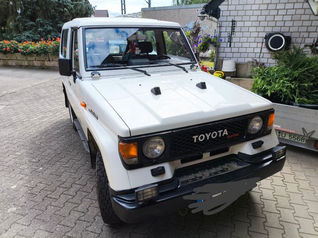 Toyota Land Cruiser LJ 73 Cabrio, Oldtimer & Rarität