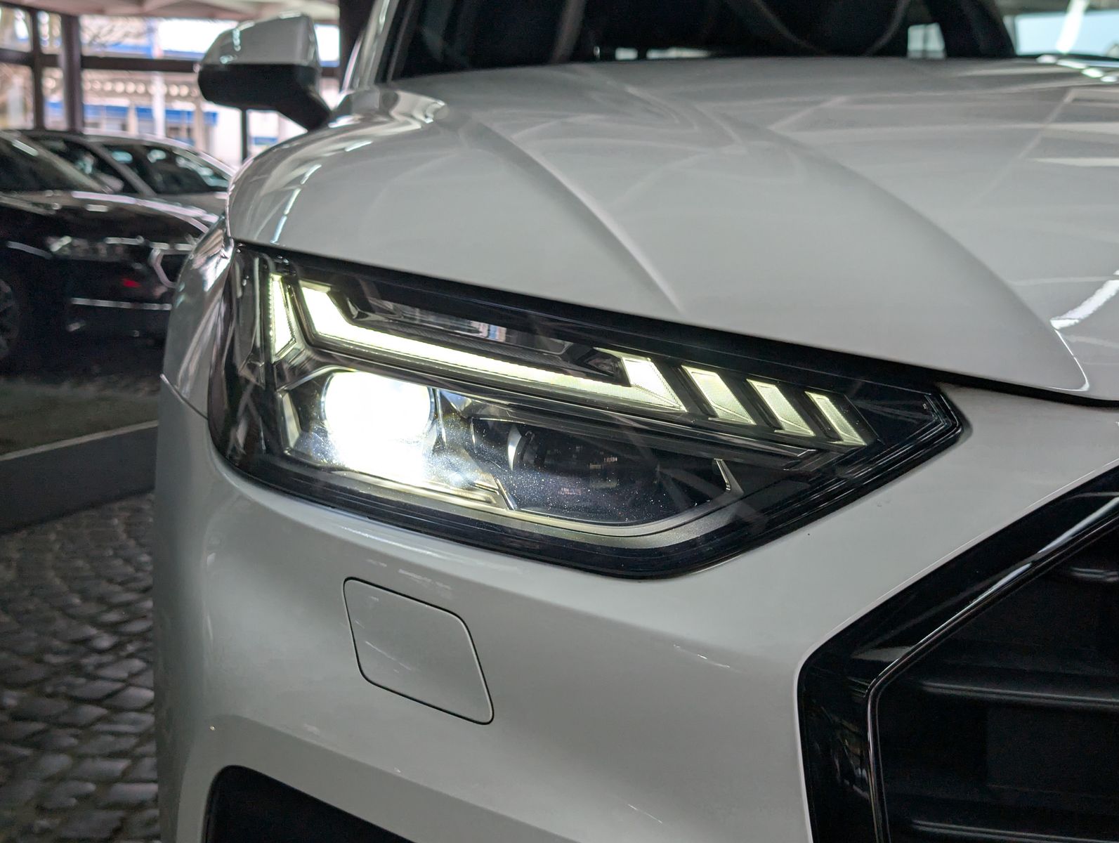 Fahrzeugabbildung Audi Q5 50 TFSIe quattro Sportback AHK MATRIX ACC APP