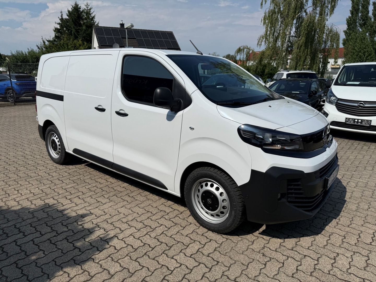 Fahrzeugabbildung Opel Vivaro -e Cargo M
