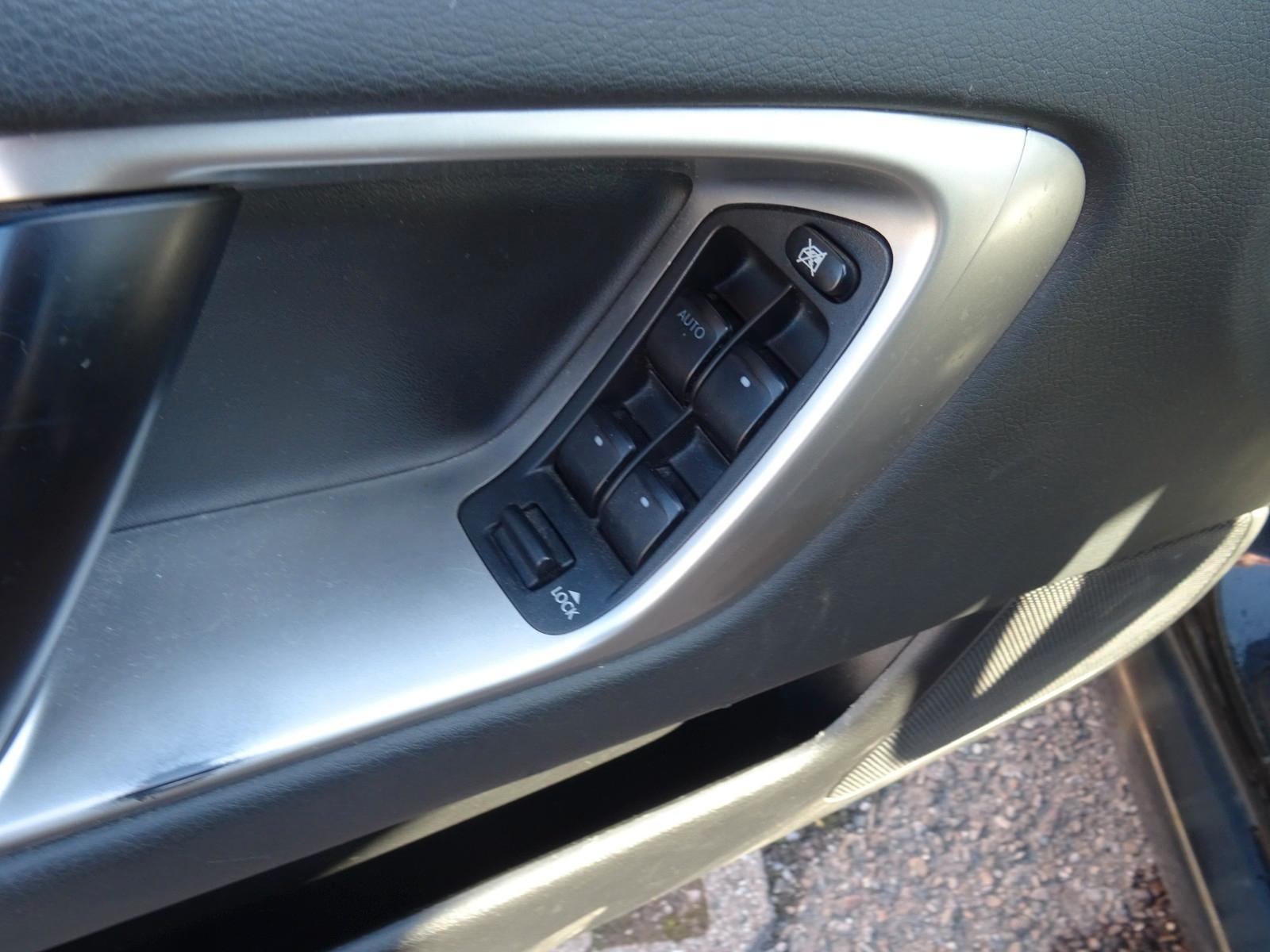 Subaru Legacy Kombi/ Outback 2.5i Comfort
