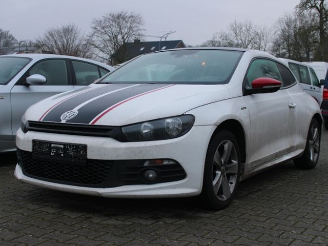 Volkswagen Scirocco 2.0 TDI DSG GTS