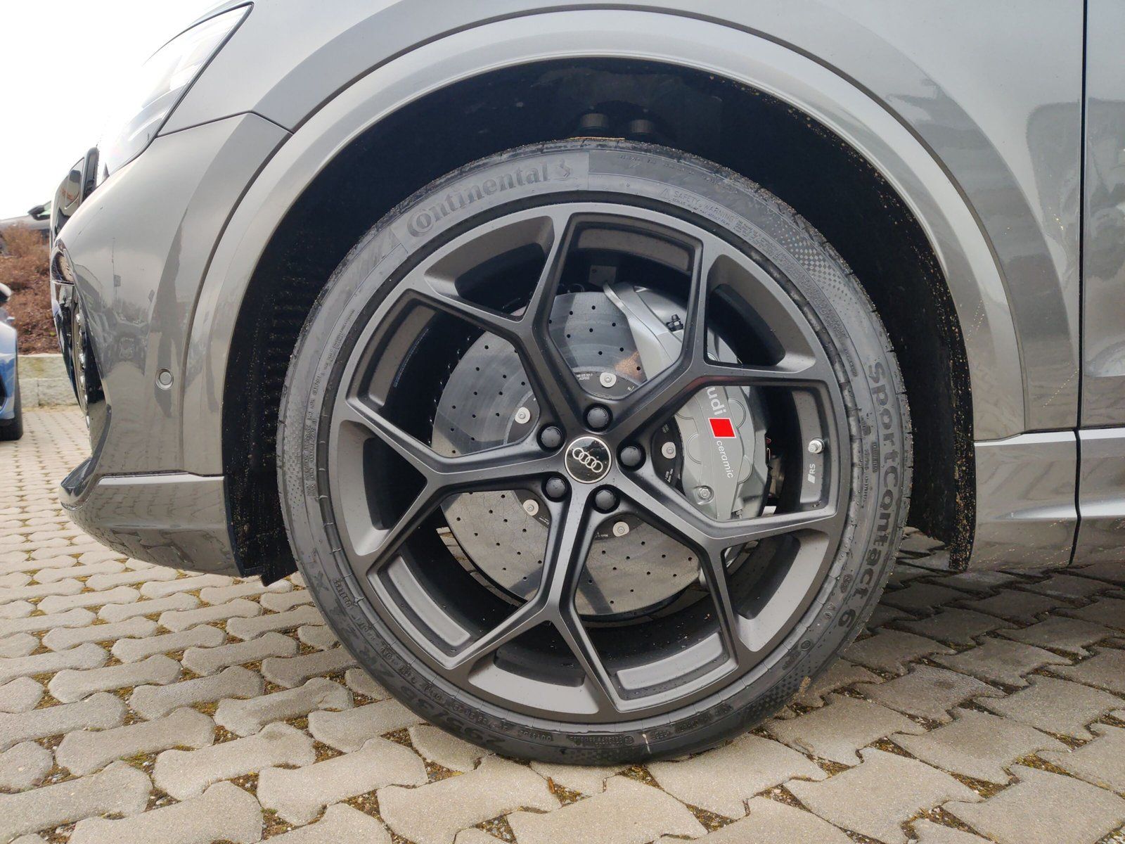 Audi RSQ8 - Bild 9