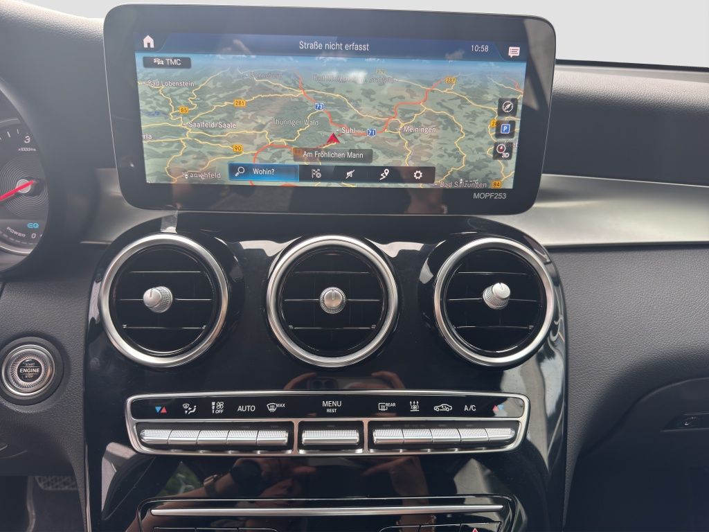 Fahrzeugabbildung Mercedes-Benz GLC 300 de 4MATIC OFF-Road-Exterieur*AHK*LED