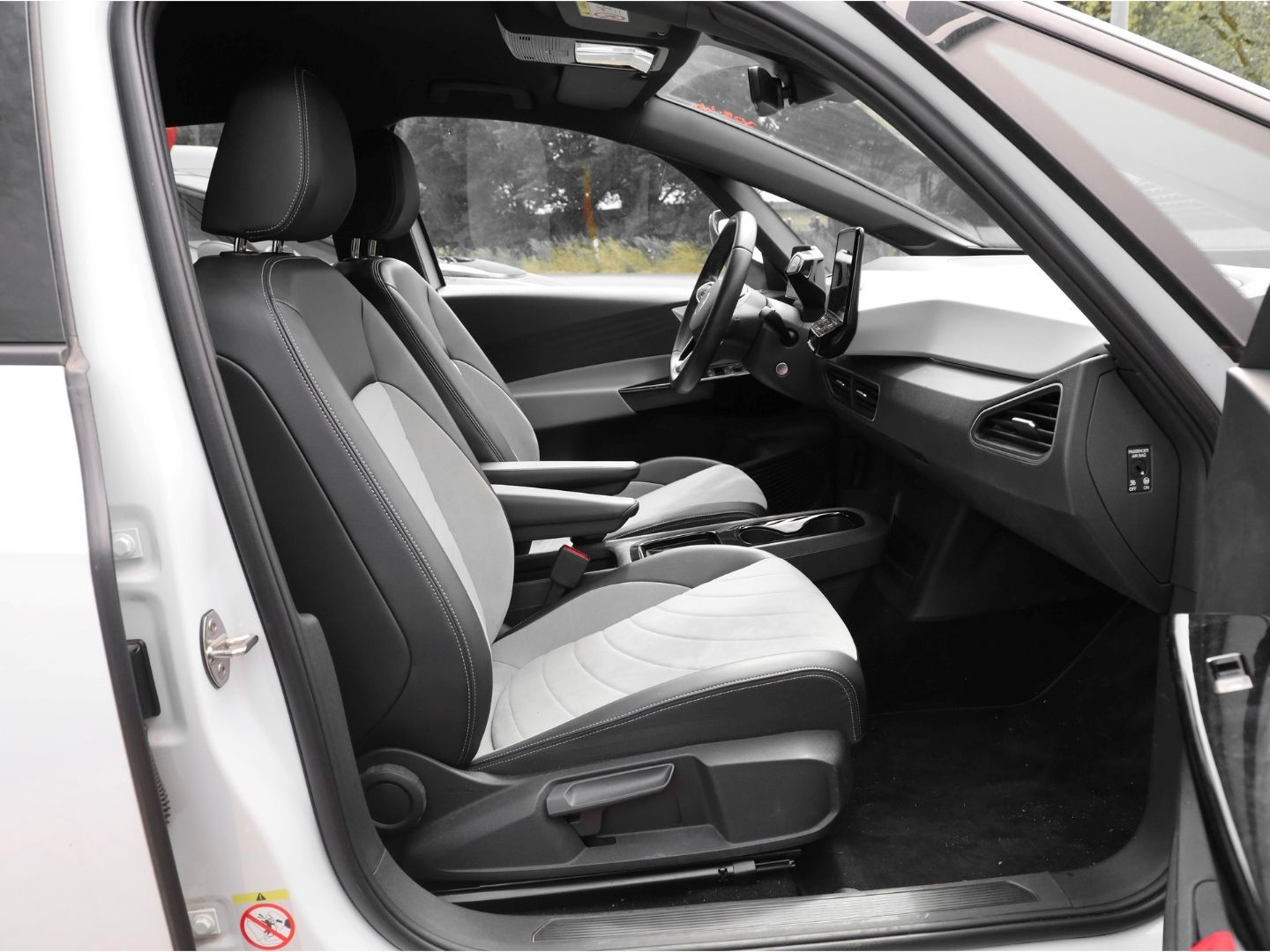 Volkswagen ID.3 150 kW Pro Performance 62kWh NAVIPRO IQ.LIG imagem 3