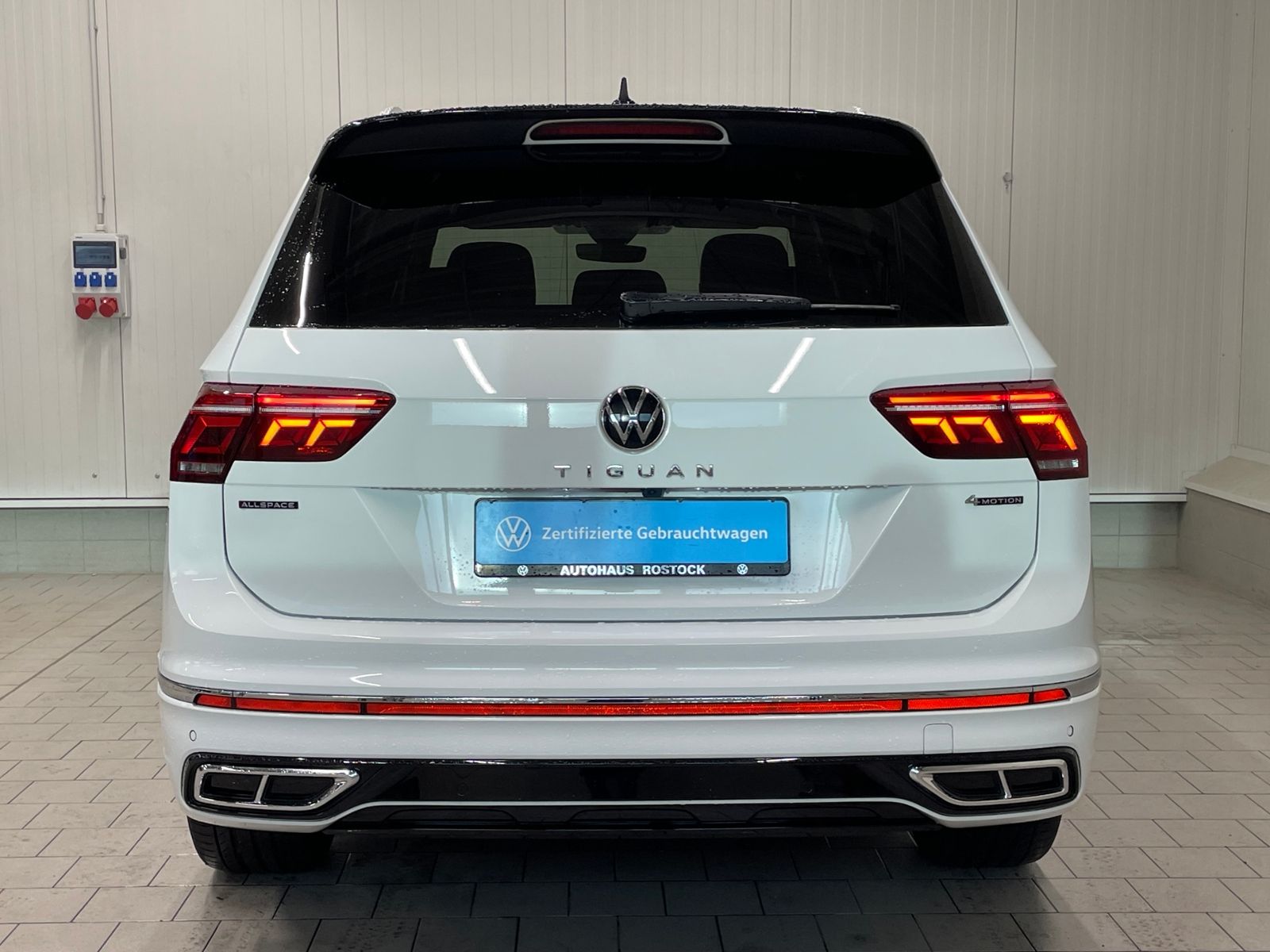 Volkswagen Tiguan Allspace R-Line 4Motion 2.0 TDI DSG 7-SIT foto 5