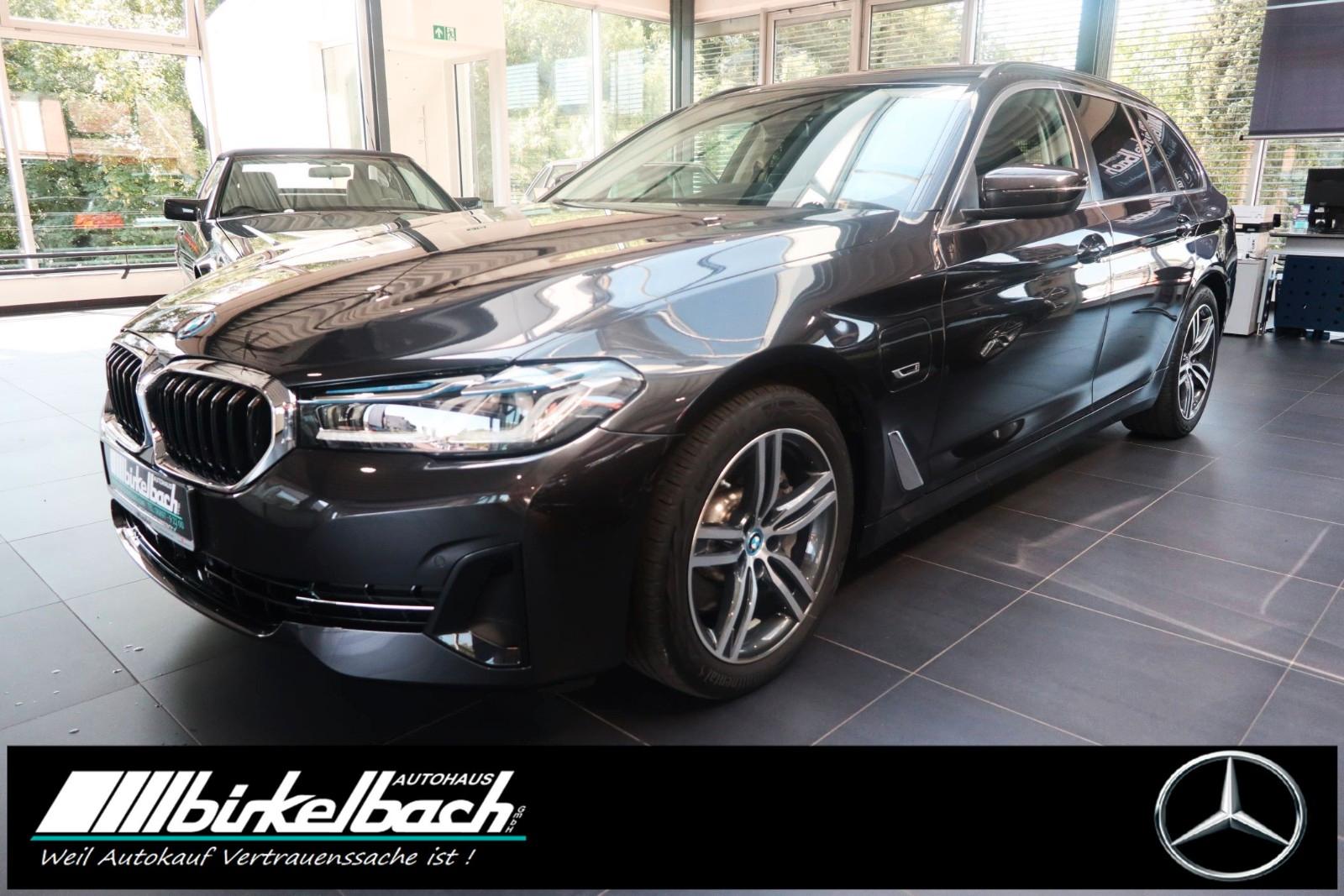 BMW 530 e xDrive Touring LED Memory Nappa Pano