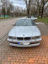 BMW 740i M-Sport 2001 - BMW 740 aus 2001