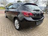 Opel Astra J Lim. 5-trg. Innovation 1.4 Turbo - Opel Astra aus 2011: Turbo