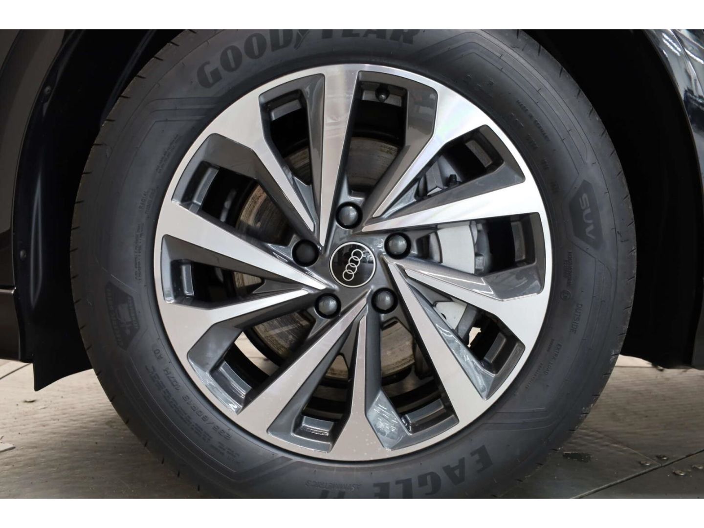Audi Q6 e-tron - Bild 8