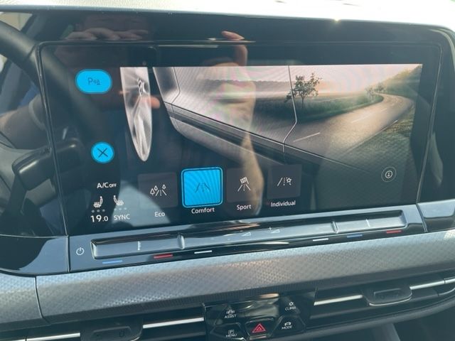 Golf VIII 2.0 TDI ACTIVE NAVI ''Harman Kardon''