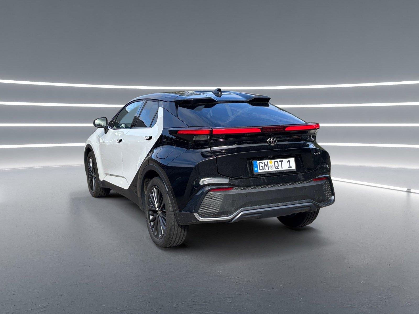 Toyota 2.0 Lounge Edition JBL,Panoramadach