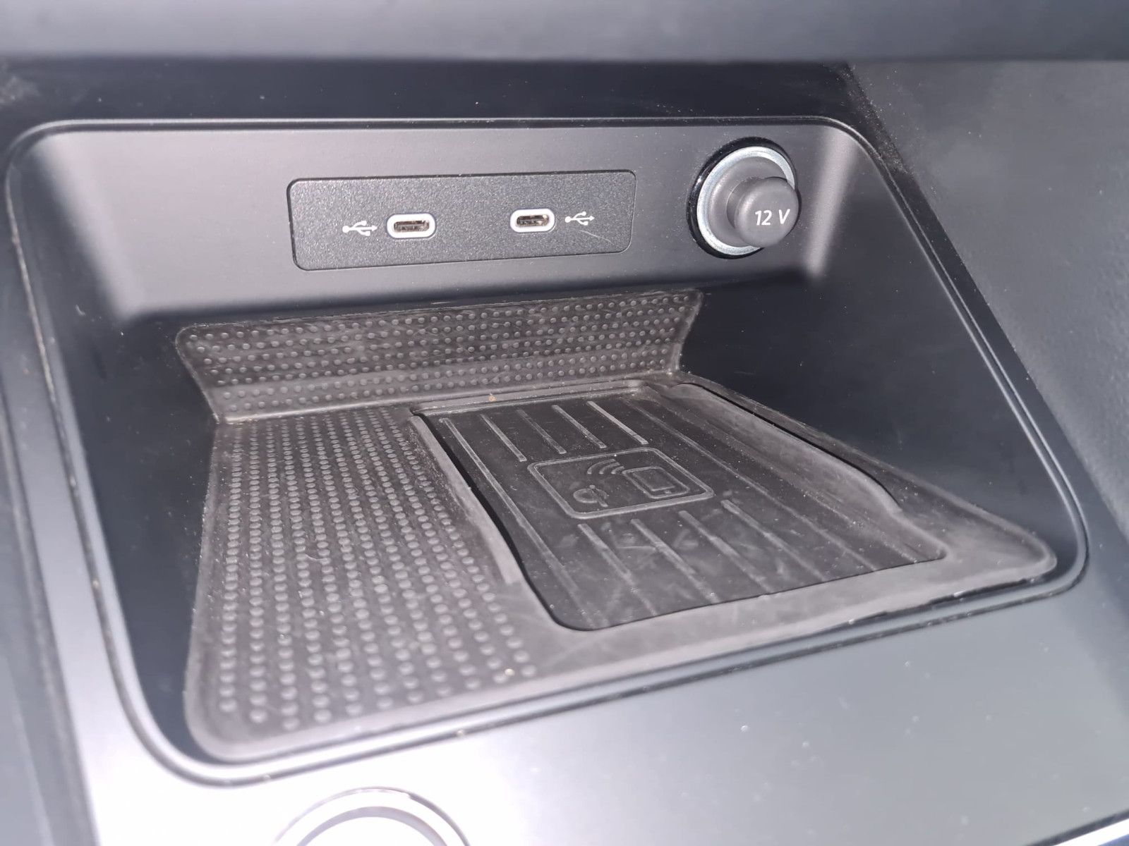 Fahrzeugabbildung SEAT Ateca Style / NAVI / KAMERA / TOP ZUSTAND