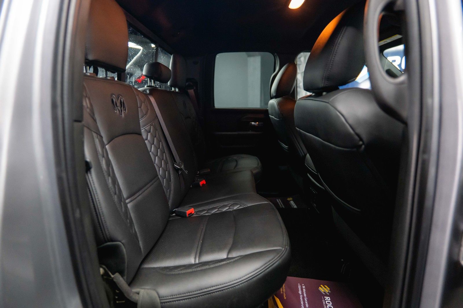 Fahrzeugabbildung Dodge RAM 5.7 V8 HEMI 4x4 OFFROAD Night LONGBED *19%*