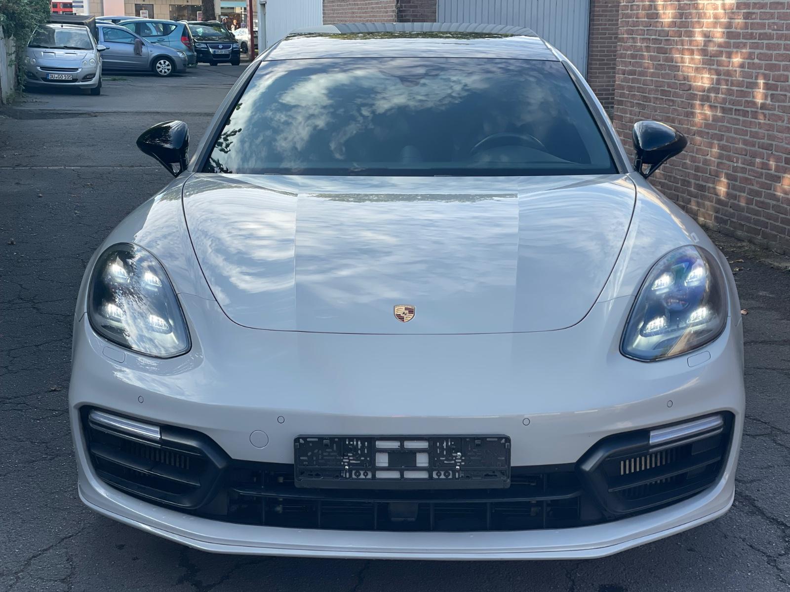 Porsche Panamera Turbo*Sportdesign*Sport-Chrono*SAG*PANO