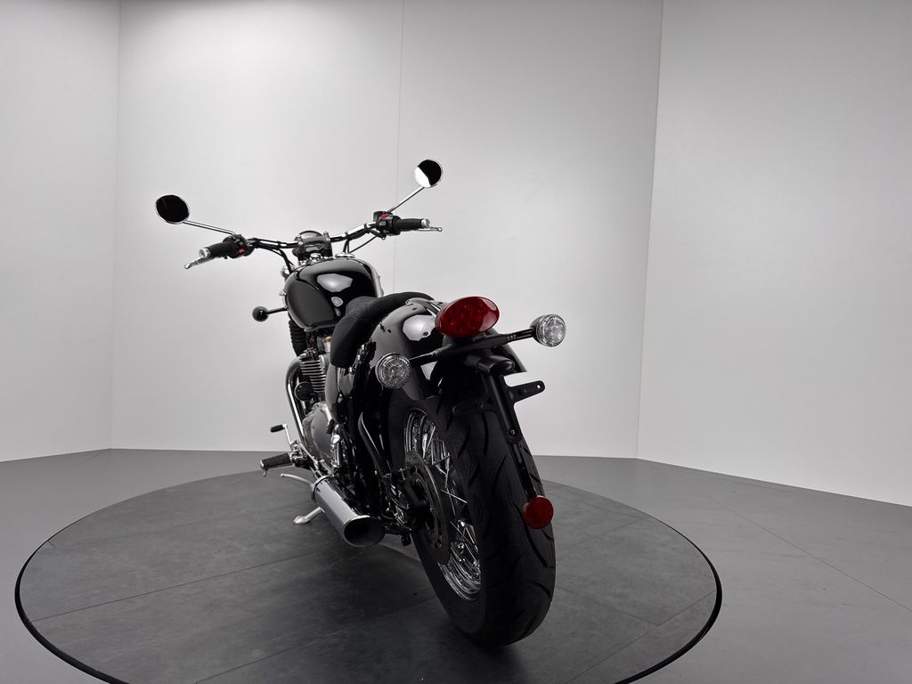 Fahrzeugabbildung Triumph BONNEVILLE SPEEDMASTER *NEUWERTIG *2.HAND