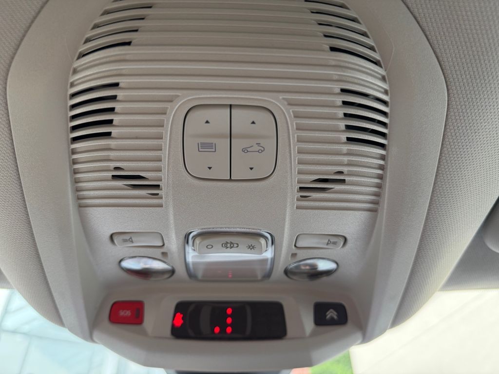 Fahrzeugabbildung Citroën C5 Aircross Hybrid 225 e-EAT8 MAX