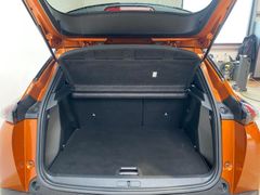 Fahrzeugabbildung Peugeot 2008 1.2 PureTech GT-Line LED ACC Pano Navi 1.Hd