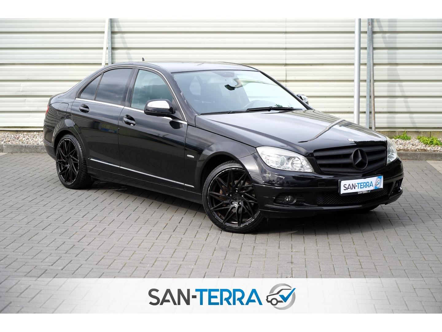 Mercedes-Benz C 180 KOMPRESSOR KLIMA*SHZ*MULTI-LENKRAD*ZV*BLUE