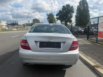 Mercedes C 220 - 5