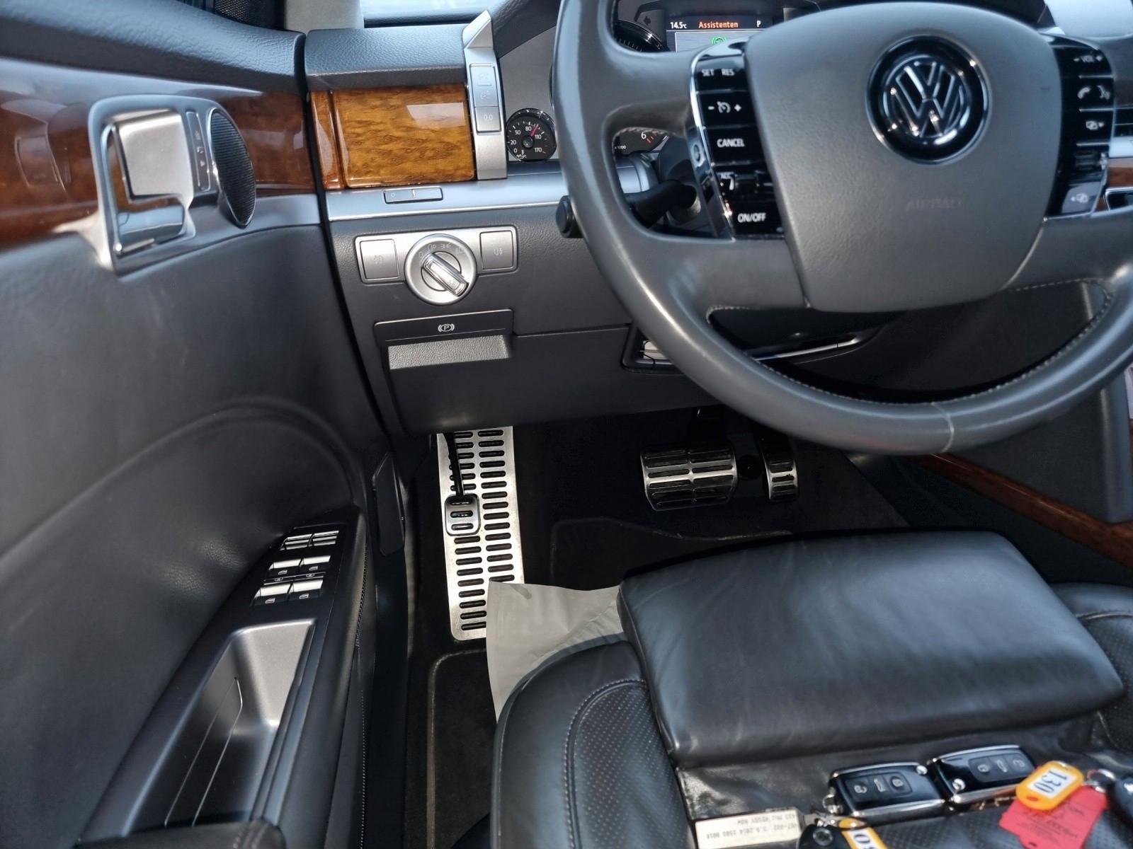 Volkswagen Phaeton 3.0 V6 TDI 4MOTION Tiptronic+AHK