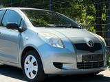 Toyota Yaris 1,3-l-VVT-i Cool Klima - Toyota Yaris Gebrauchtwagen in Mönchengladbach