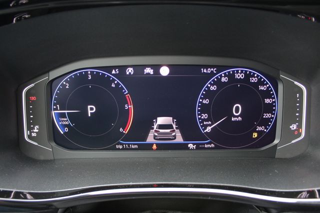Volkswagen T6.1 Multivan Edition 150PS DSG LED Navi ACC AHK
