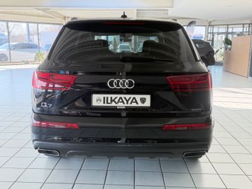Audi Q7 - 6