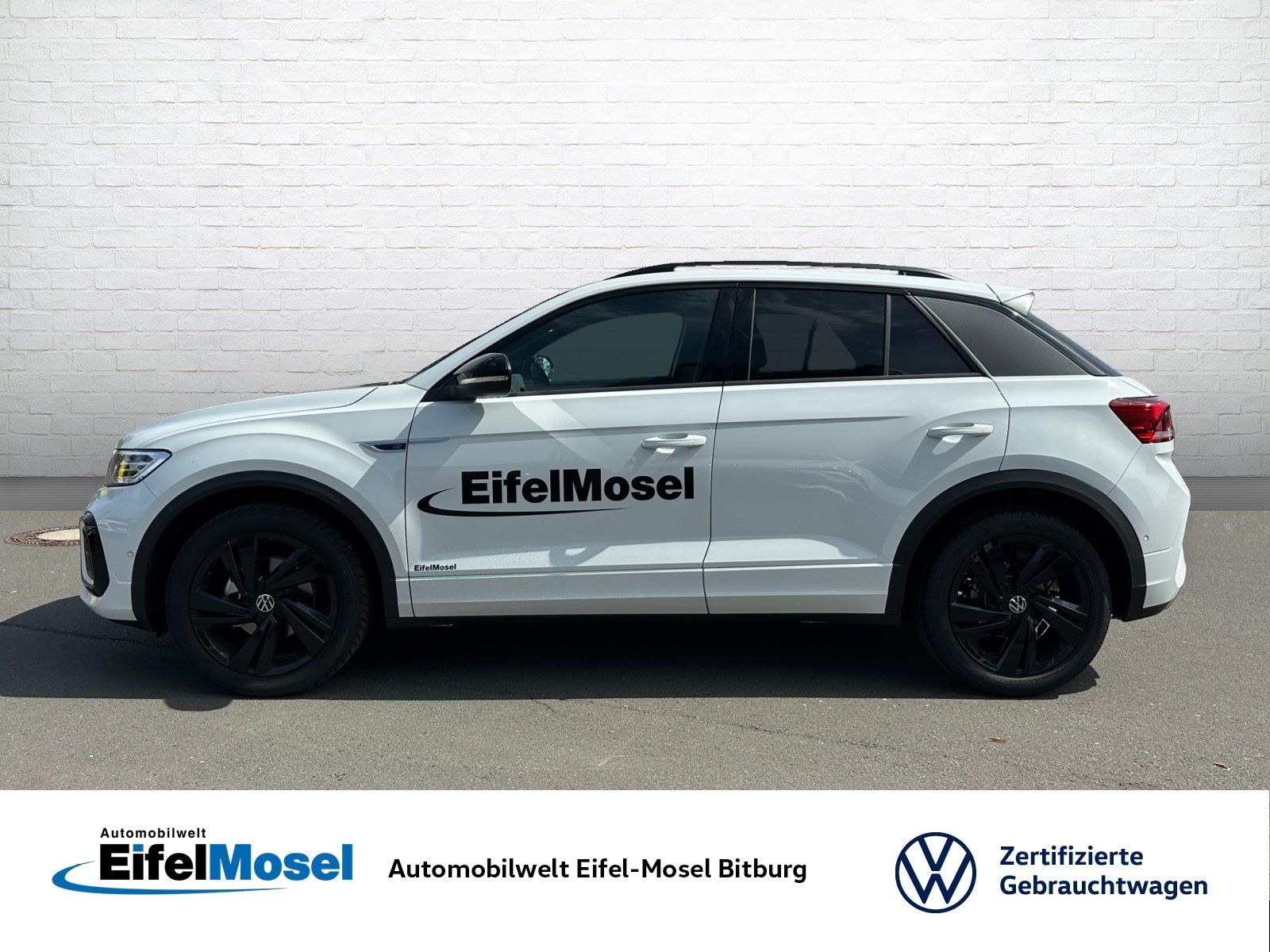 Volkswagen T-Roc R-Line 1.5 l TSI OPF DSG ACC RearView Navi foto 2