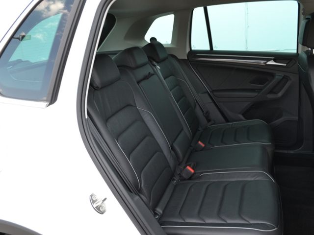 Tiguan 1.4 TSI eHybrid 245 PS DSG Elegance AHK/1