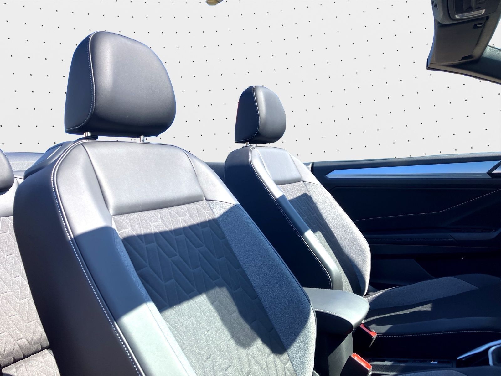 Volkswagen T-Roc - Bild 9